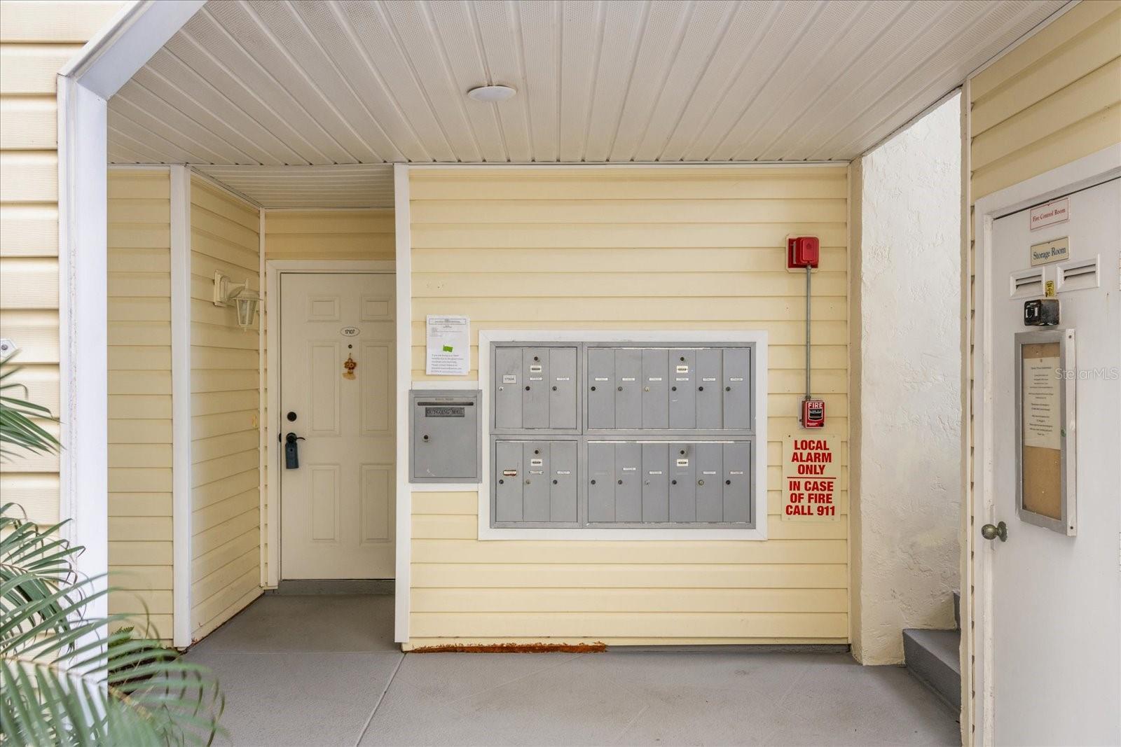 Image 5 of 27 For 6817 Stones Throw Circle N 17107