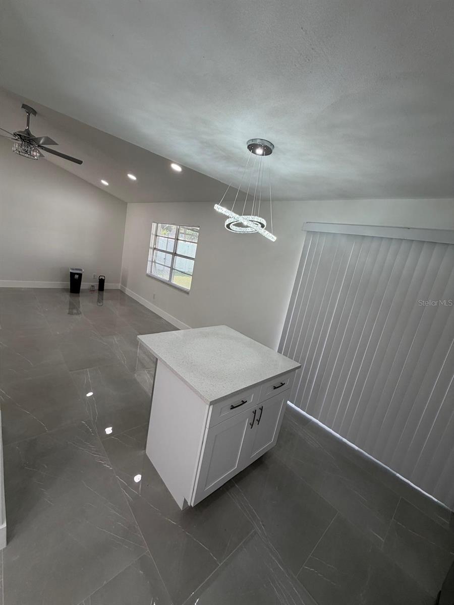 Image 5 of 8 For 10912 Brightside Drive