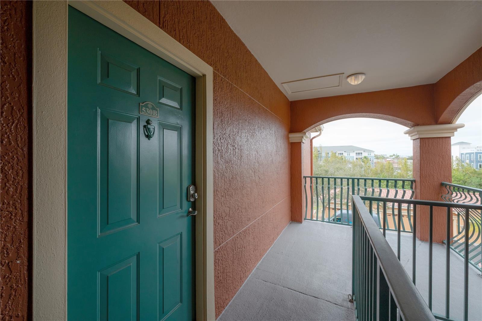 Image 35 of 37 For 2709 Via Cipriani  530b