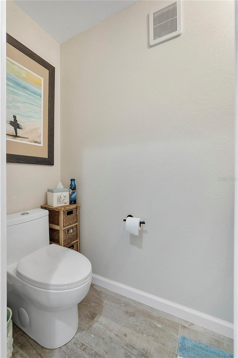 Image 22 of 73 For 235 Orlando Avenue 4