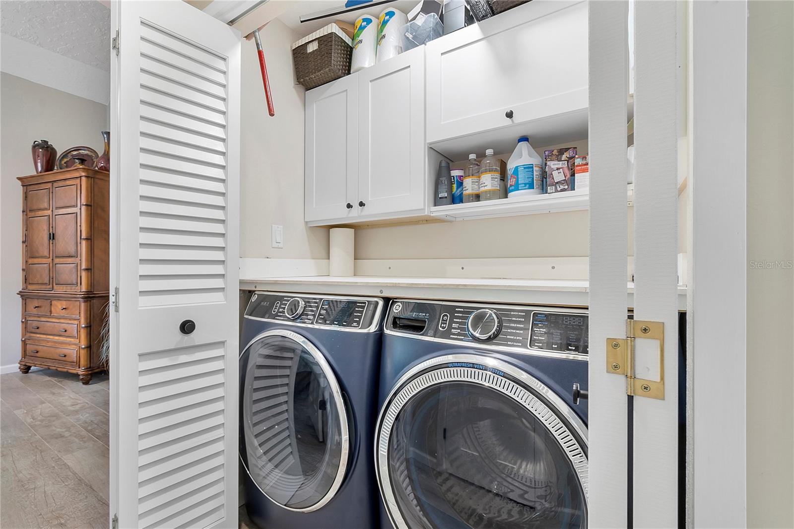 Image 31 of 73 For 235 Orlando Avenue 4