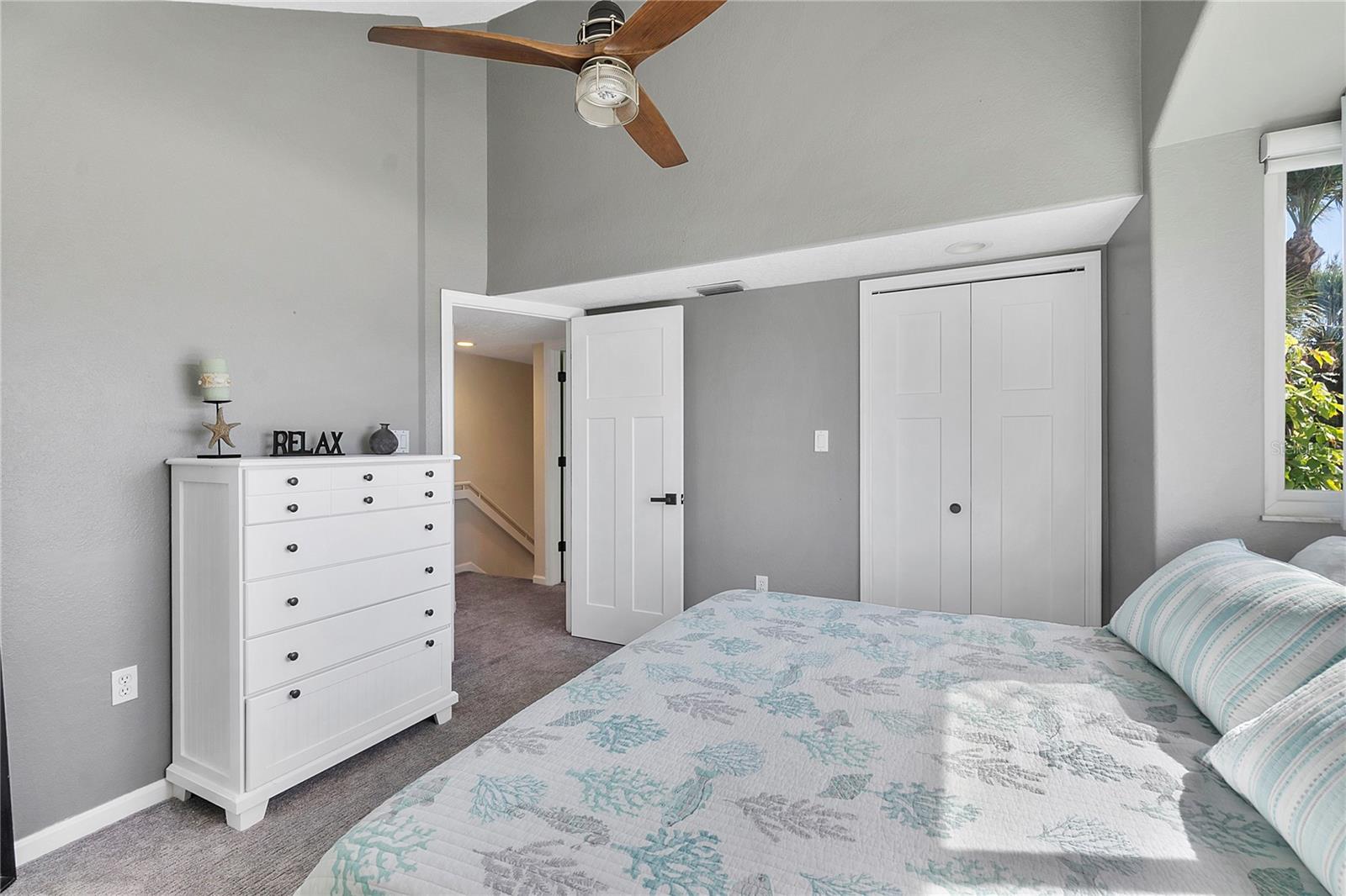 Image 33 of 73 For 235 Orlando Avenue 4