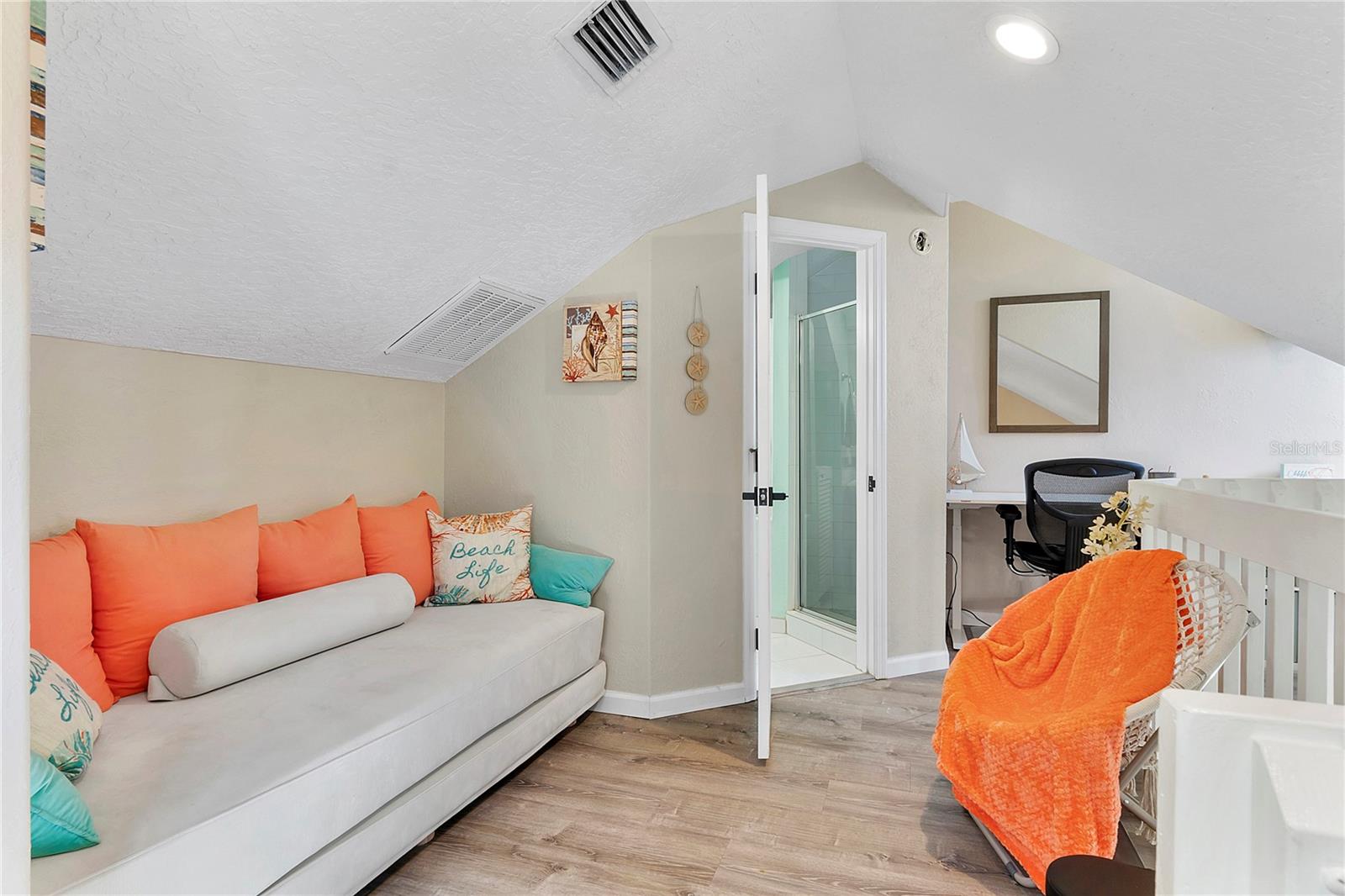 Image 38 of 73 For 235 Orlando Avenue 4