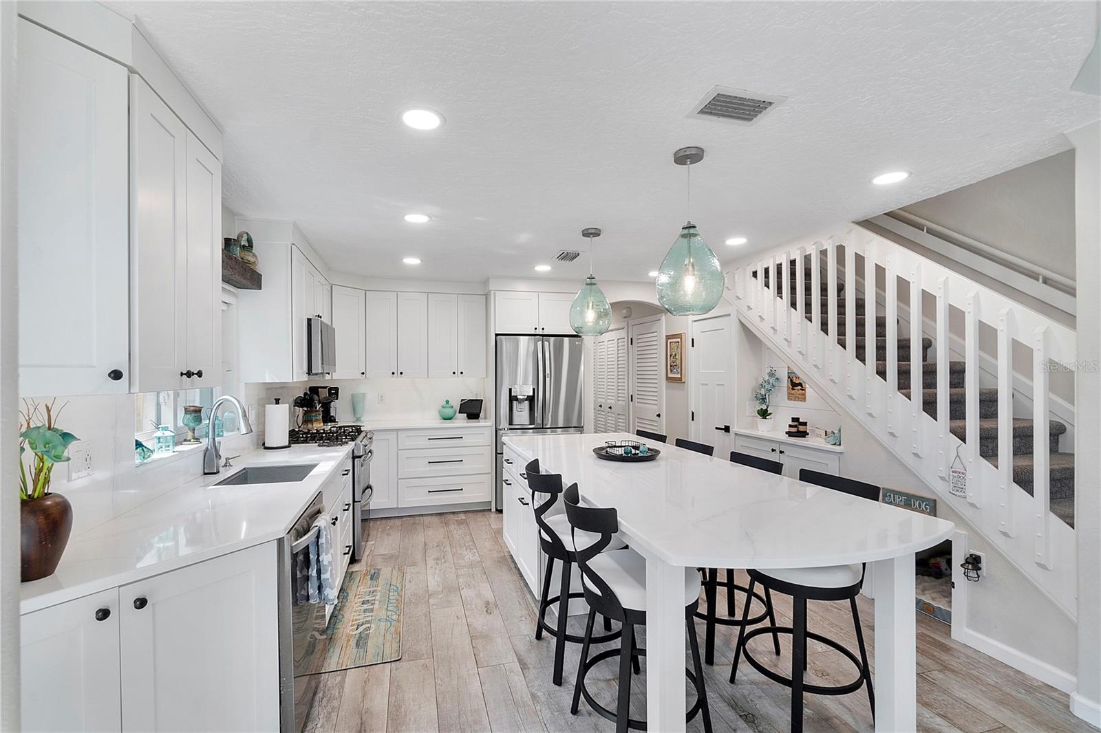 Image 4 of 73 For 235 Orlando Avenue 4