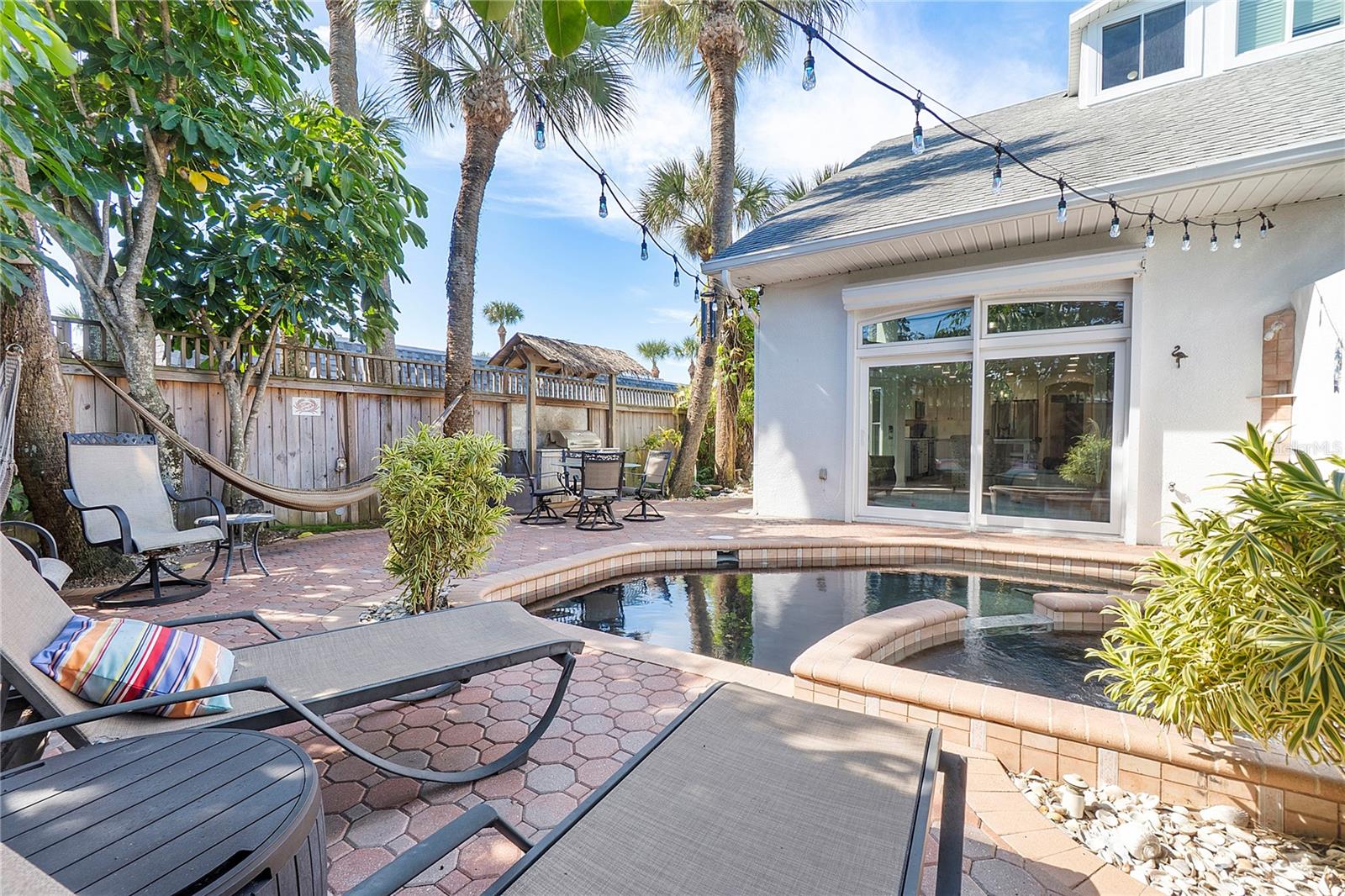 Image 6 of 73 For 235 Orlando Avenue 4