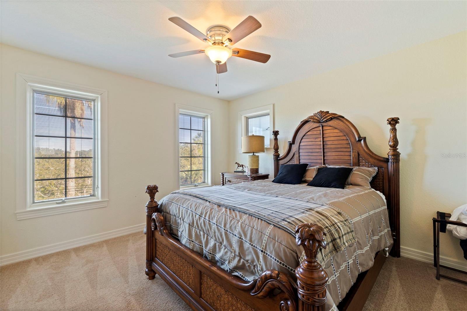 Image 55 of 80 For 2000 Bayview Drive