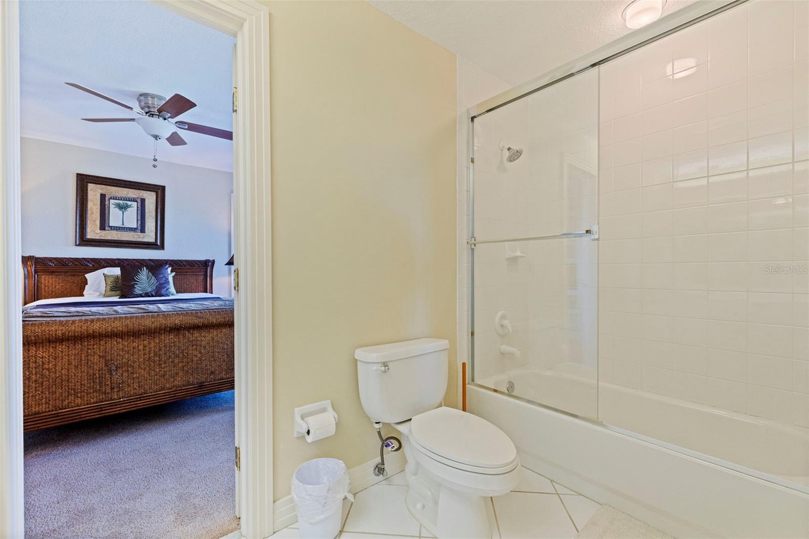 Image 57 of 80 For 2000 Bayview Drive