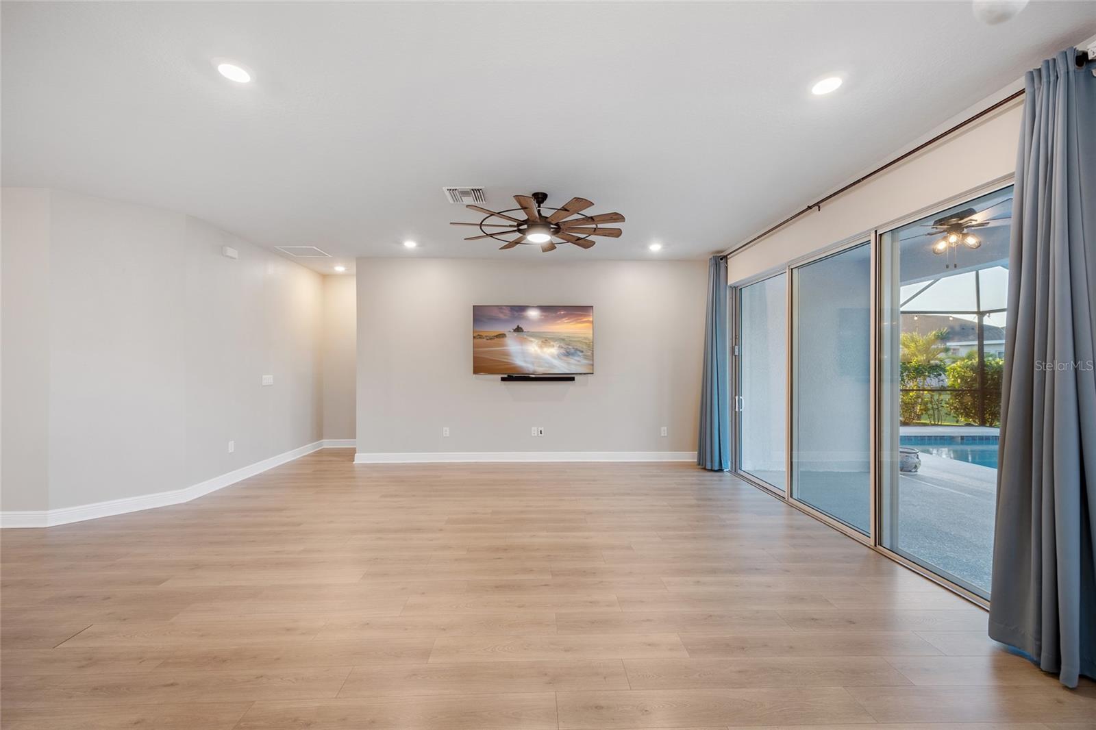 Image 3 of 70 For 11720 Chevelon Lane