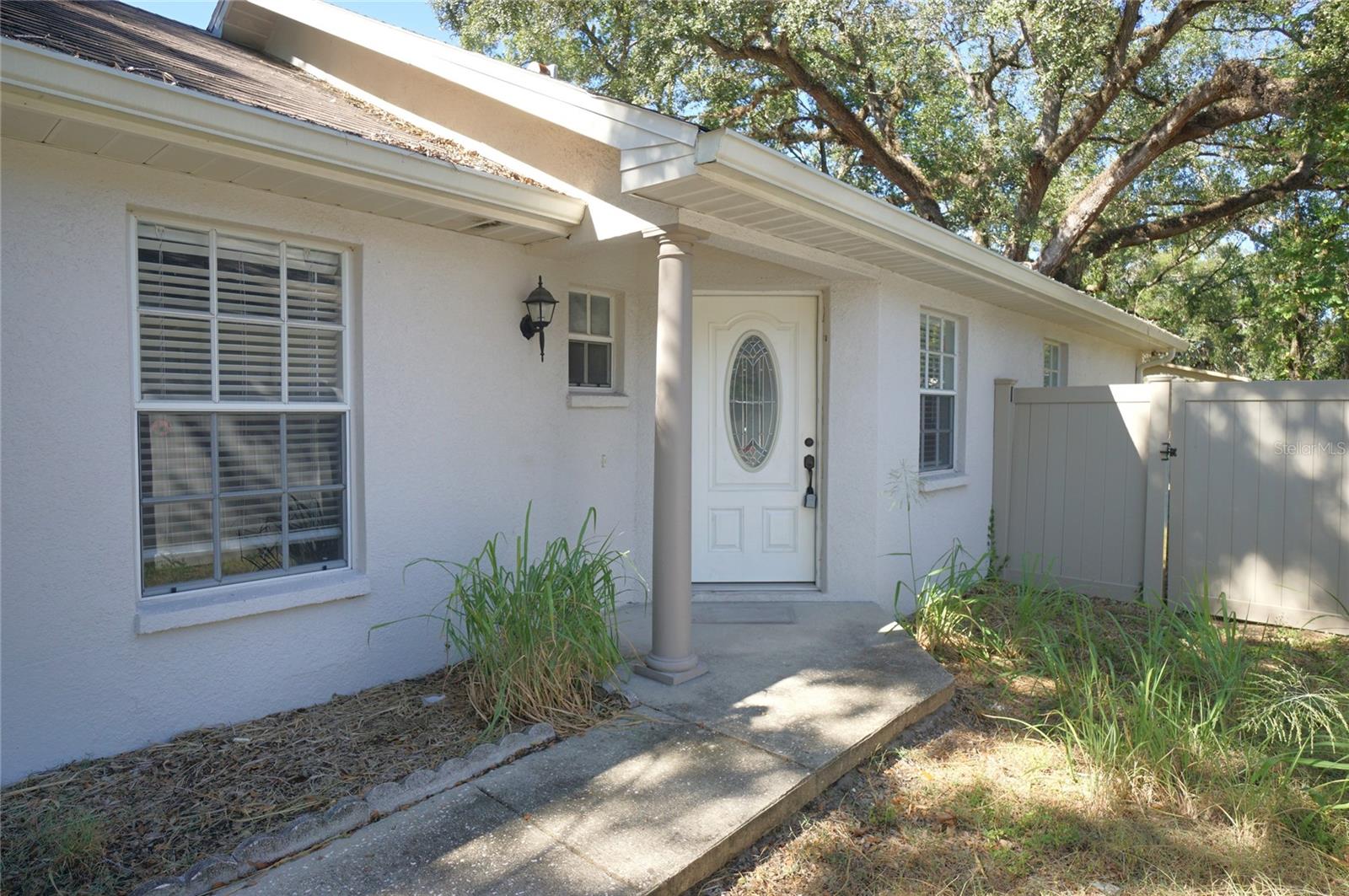 Image 16 of 21 For 2416 Ida Street