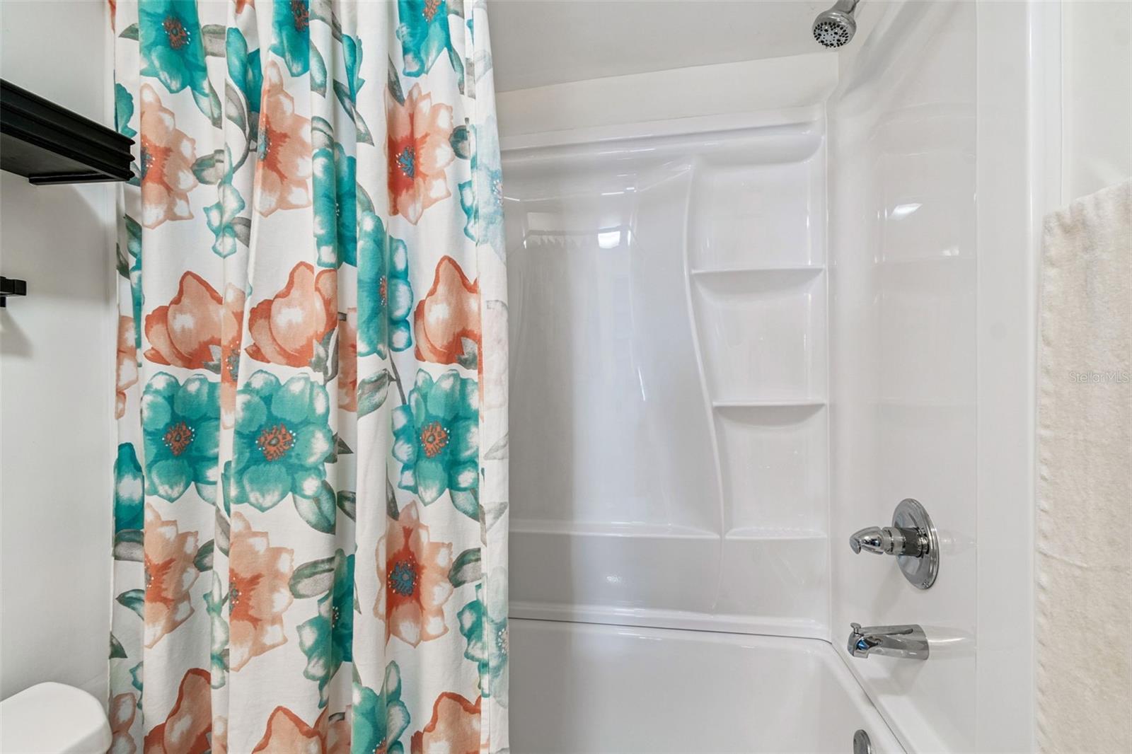 Image 32 of 48 For 746 115 Avenue N 1805