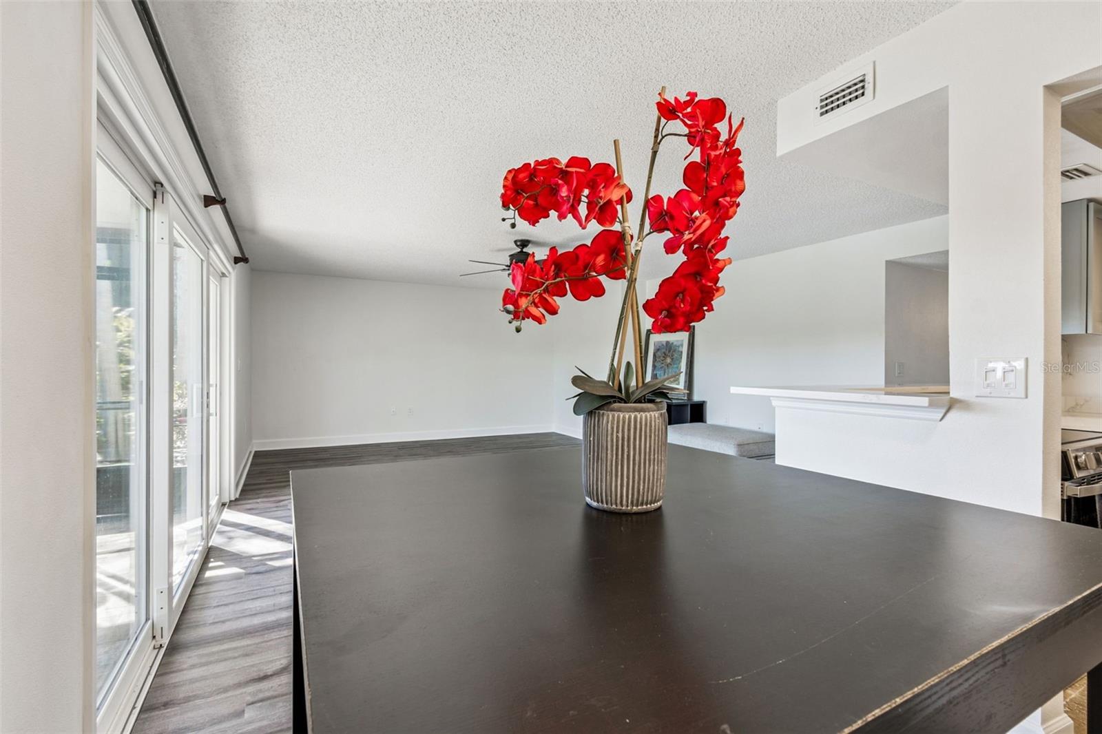 Image 9 of 48 For 746 115 Avenue N 1805