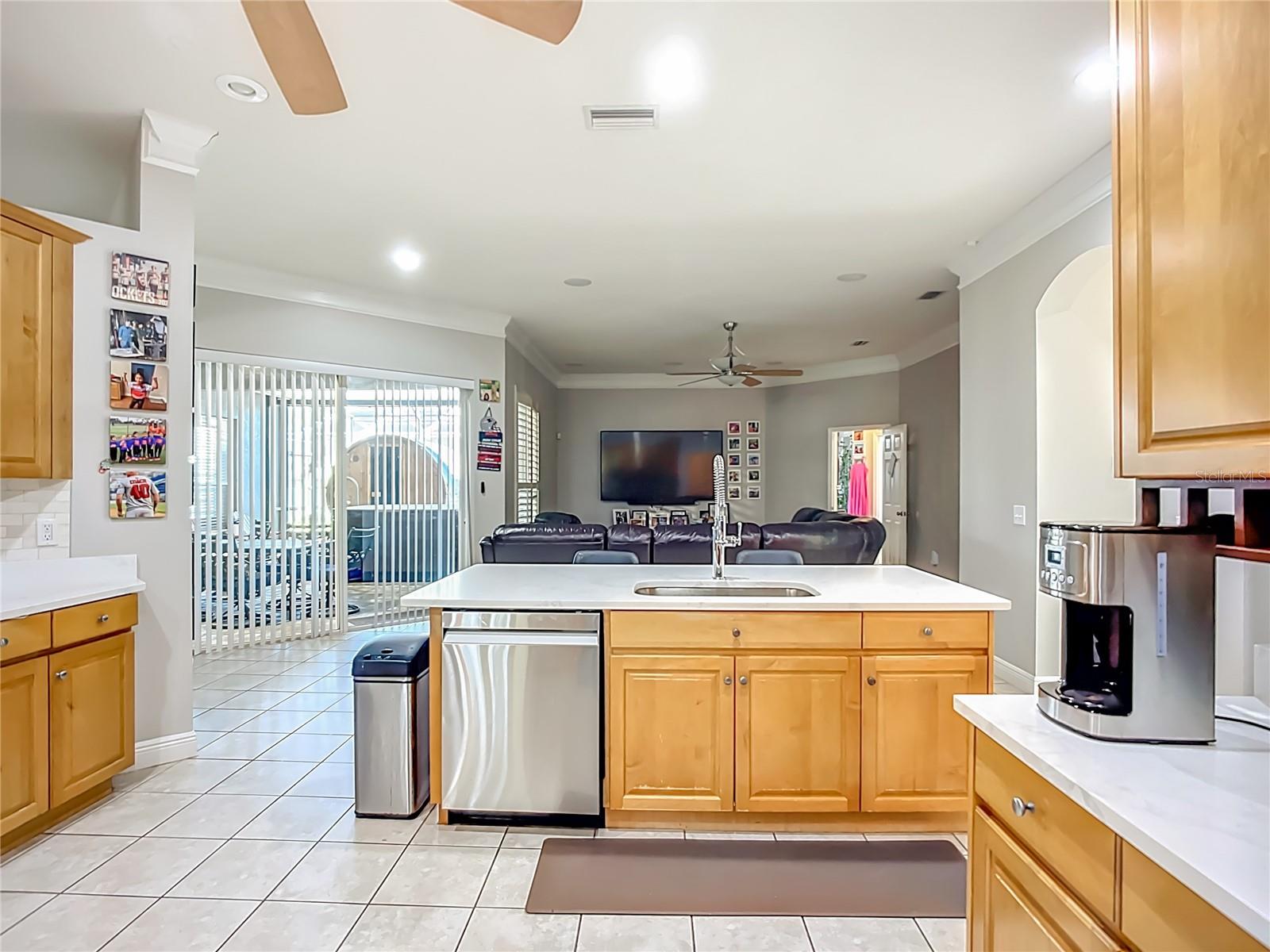 Image 12 of 51 For 16158 Bridgepark Drive