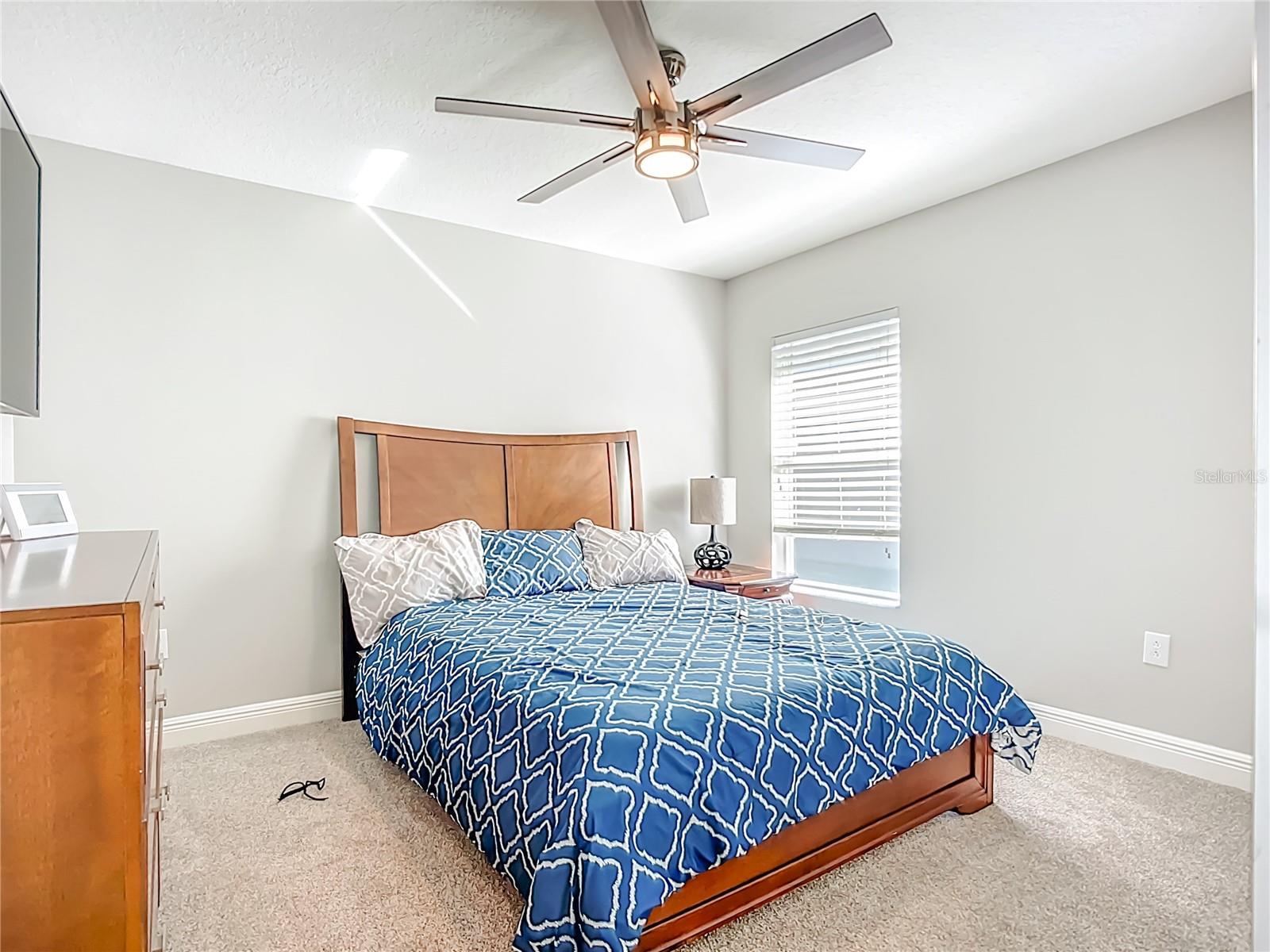 Image 32 of 51 For 16158 Bridgepark Drive