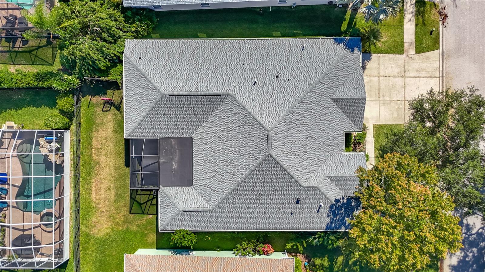 Image 41 of 51 For 16158 Bridgepark Drive