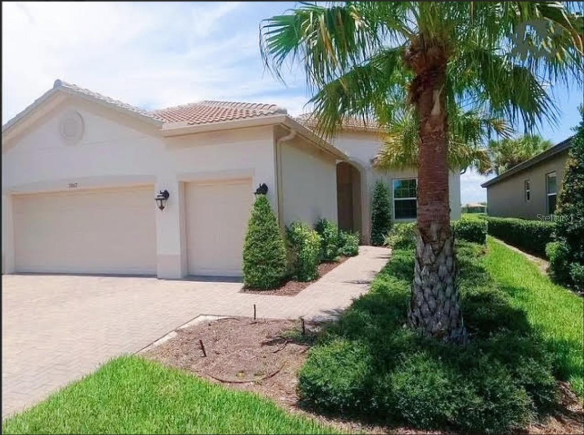 Details for 15567 Corona Del Mar Drive, WIMAUMA, FL 33598