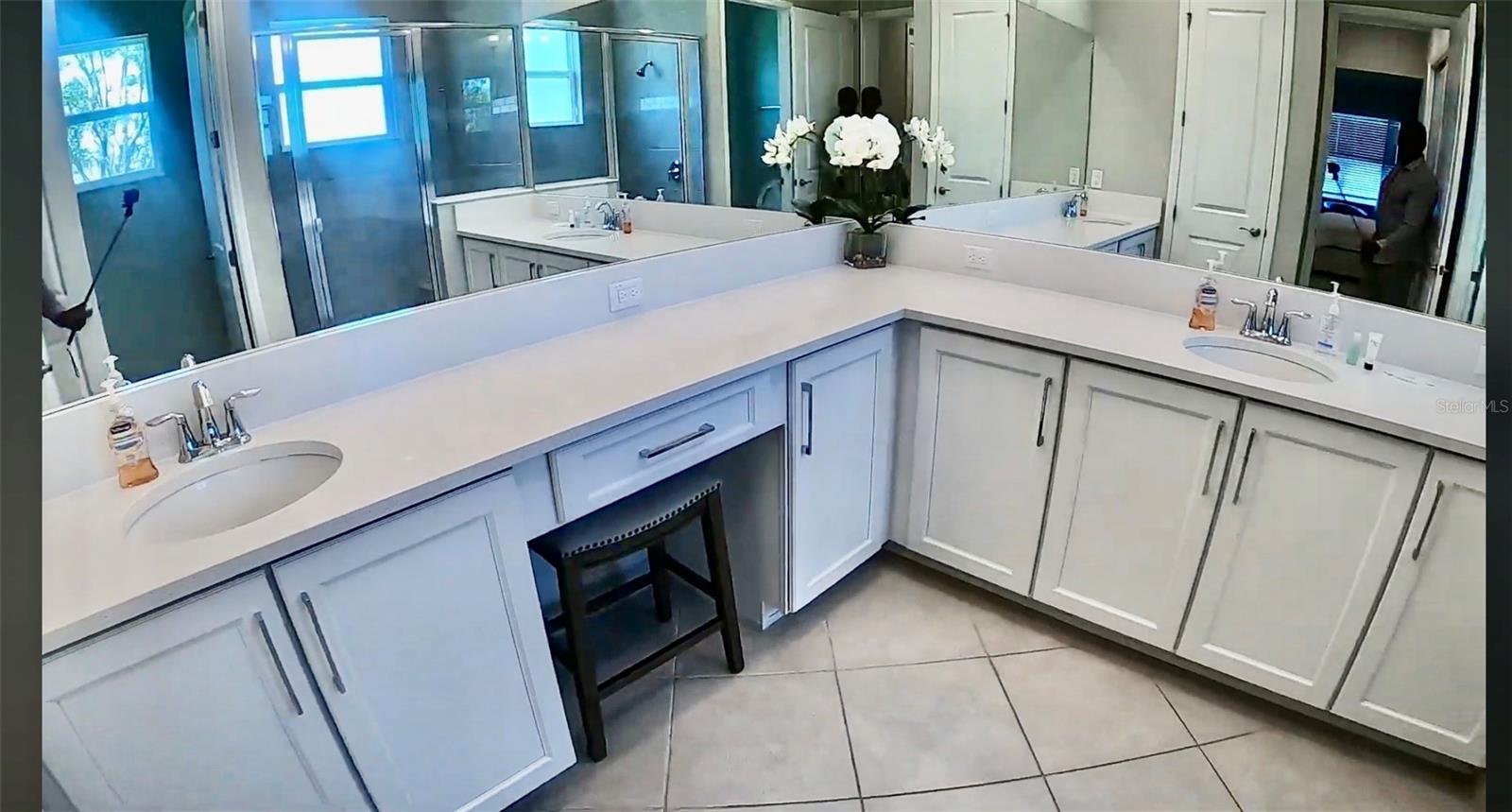 Image 9 of 19 For 15567 Corona Del Mar Drive