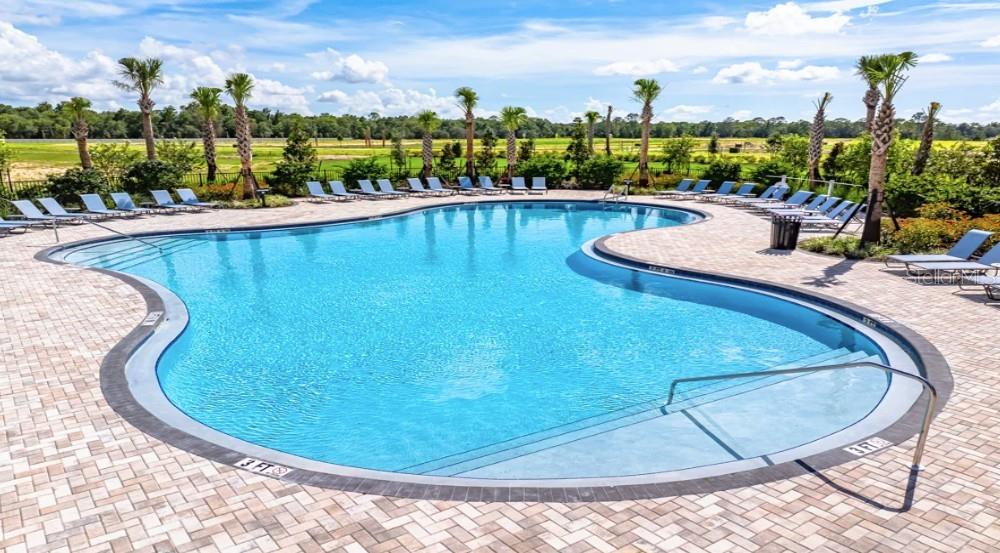 Image 18 of 24 For 13520 Tropical Breeze Way