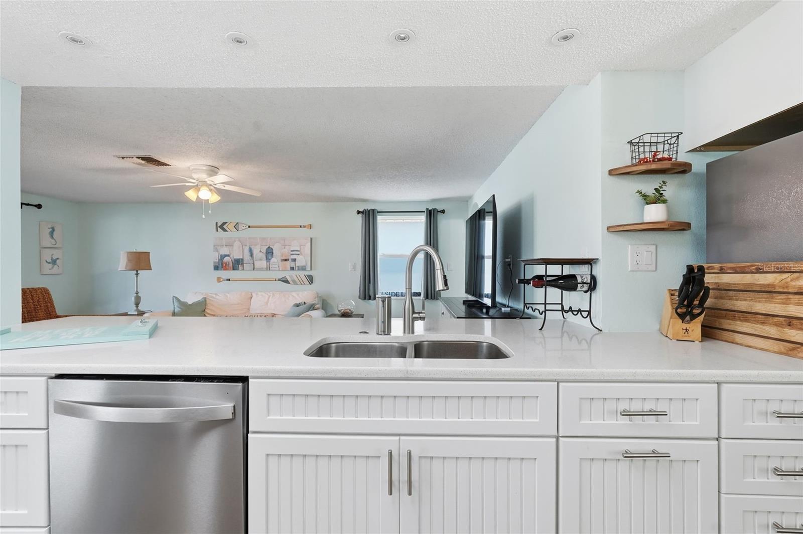 Image 10 of 37 For 13614 Evelane Drive