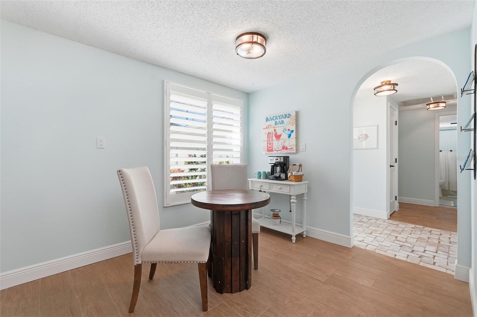 Image 12 of 37 For 13614 Evelane Drive