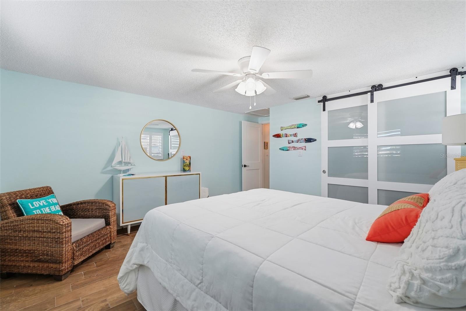 Image 21 of 37 For 13614 Evelane Drive