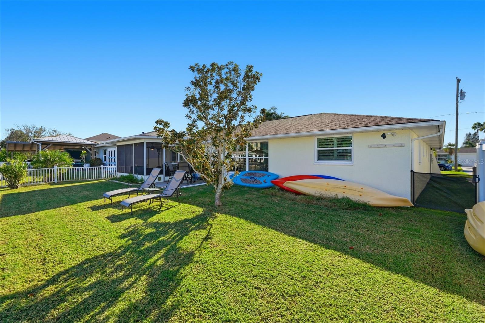 Image 28 of 37 For 13614 Evelane Drive