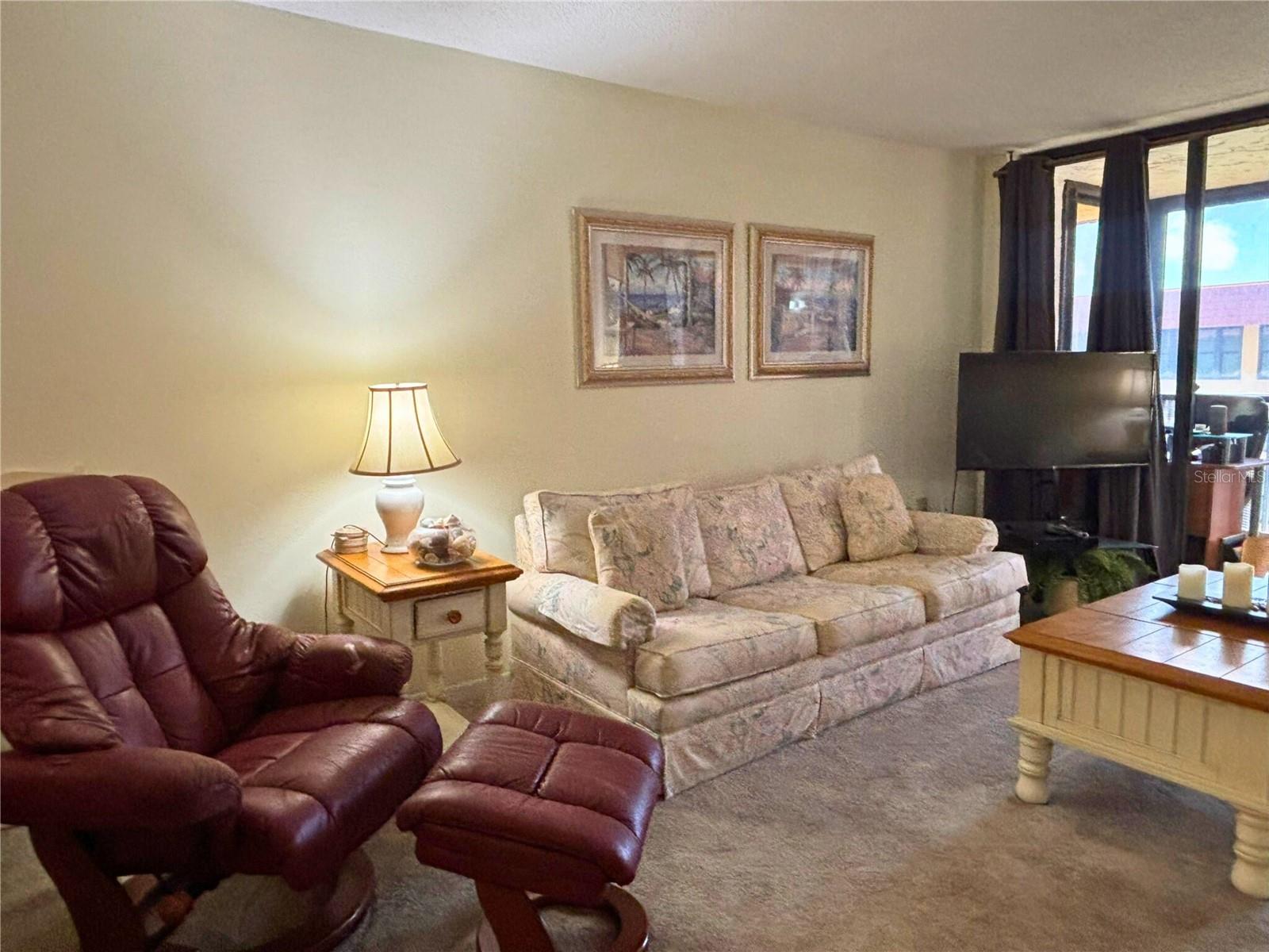 Image 10 of 27 For 19701 Gulf Boulevard 407