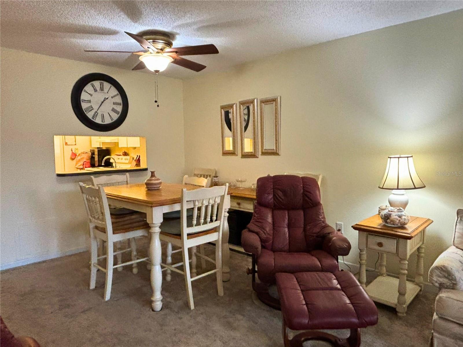 Image 8 of 27 For 19701 Gulf Boulevard 407