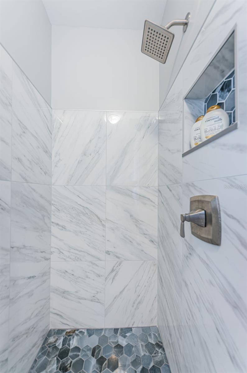 Image 40 of 50 For 152 58th Avenue S