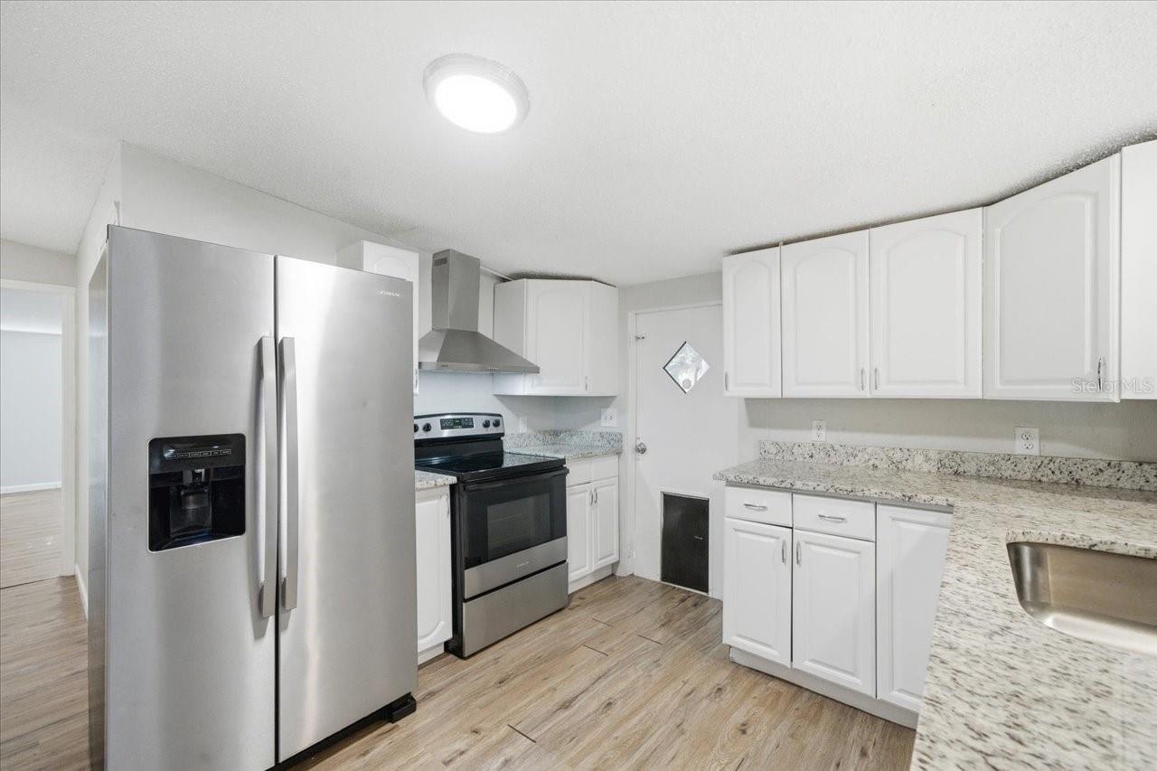 Image 12 of 38 For 13393 Lelani Drive