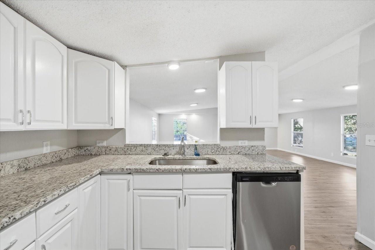 Image 14 of 38 For 13393 Lelani Drive