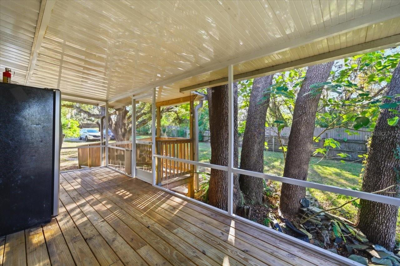 Image 27 of 38 For 13393 Lelani Drive