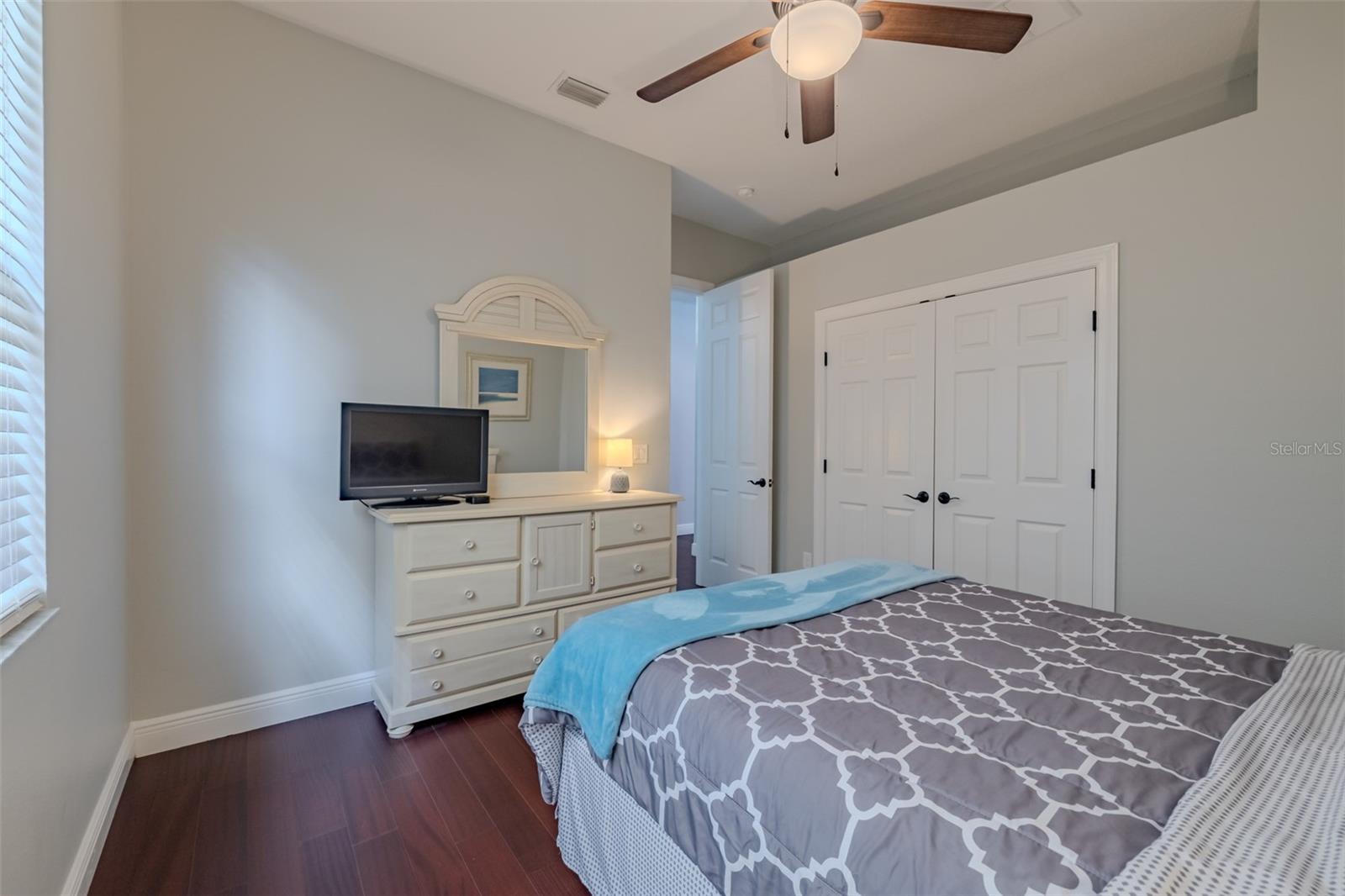 Listing photo id 39 for 10537 Martinique Isle Drive