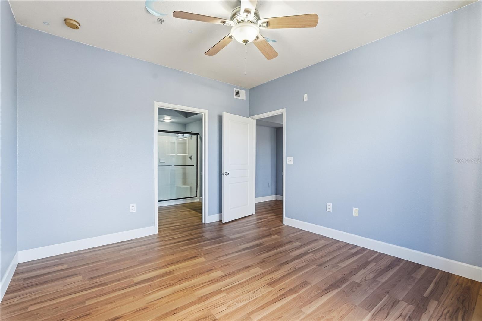 Image 15 of 23 For 5125 Palm Springs Boulevard 4203