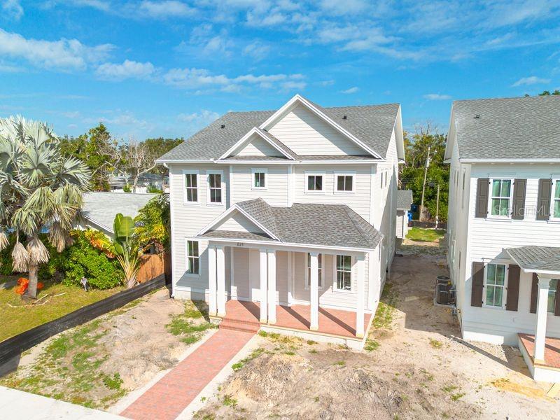 Listing photo id 4 for 621 37th Avenue N