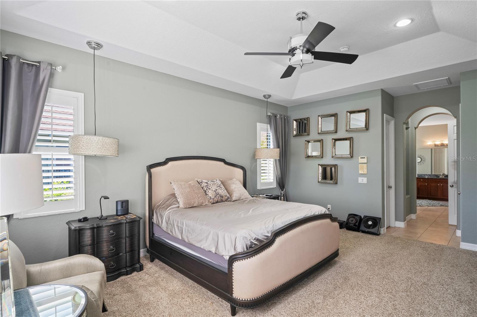 Image 33 of 100 For 21604 Draycott Way