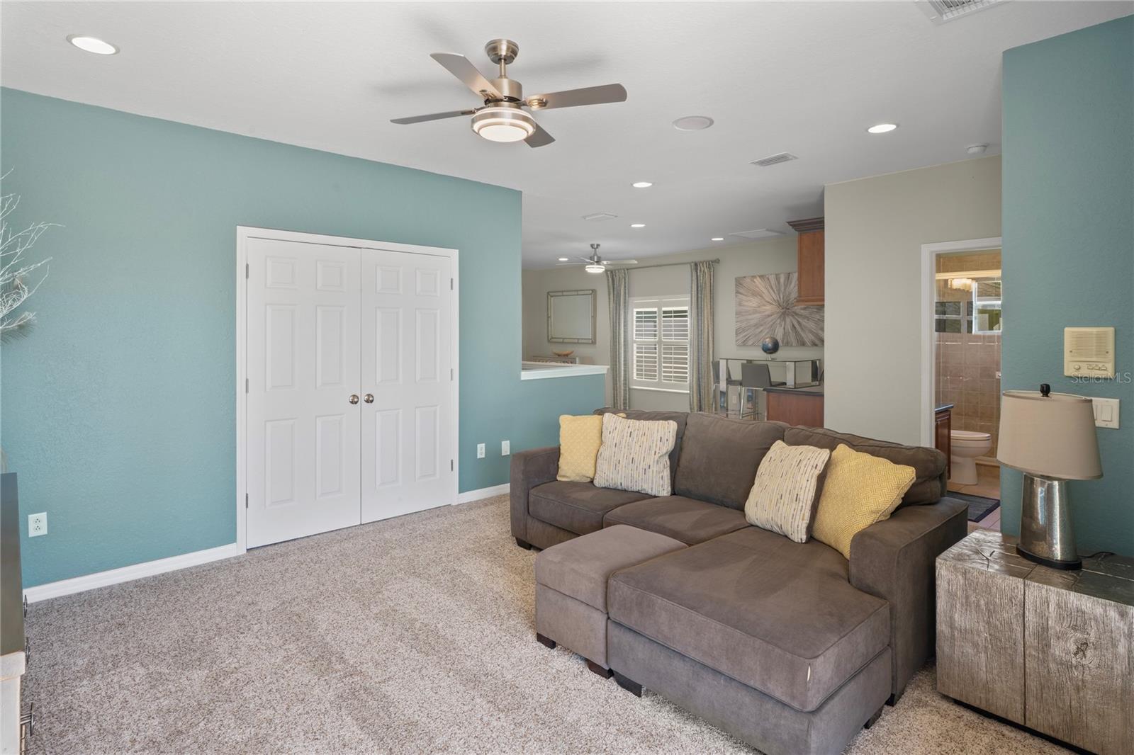 Image 58 of 100 For 21604 Draycott Way