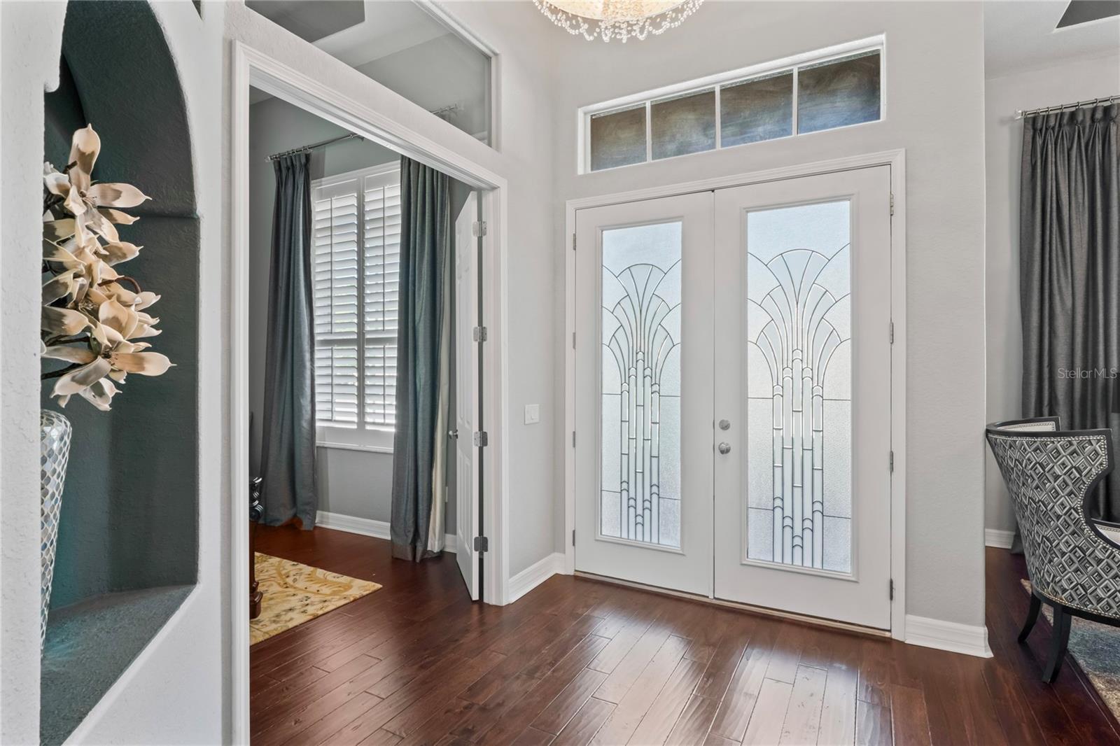 Image 6 of 100 For 21604 Draycott Way