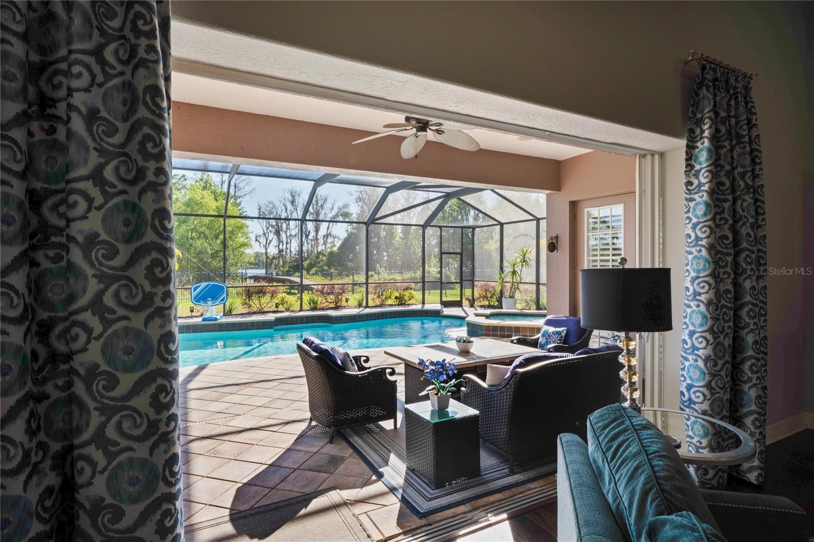 Image 72 of 100 For 21604 Draycott Way