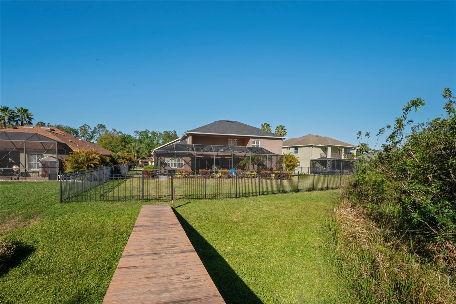 Image 93 of 100 For 21604 Draycott Way