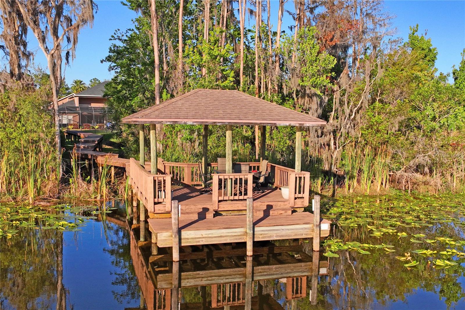 Image 96 of 100 For 21604 Draycott Way