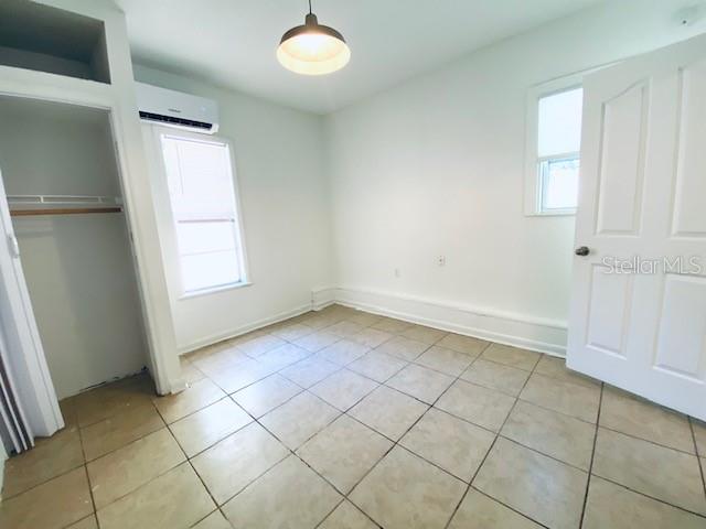 Image 18 of 24 For 545 48th Avenue N