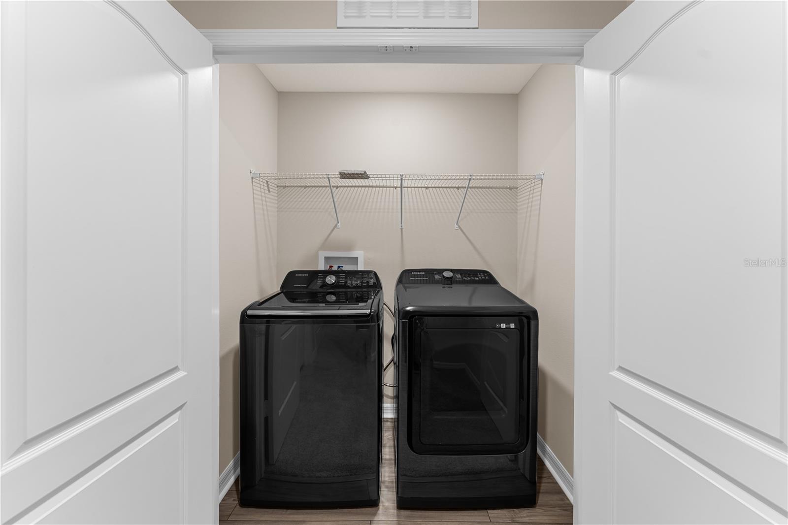 Image 25 of 54 For 11399 Cay Spruce Way