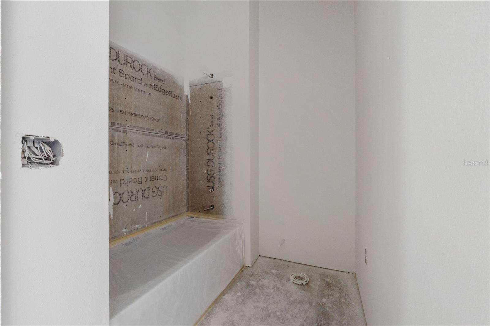 Image 24 of 27 For 1505 Arch Street 1