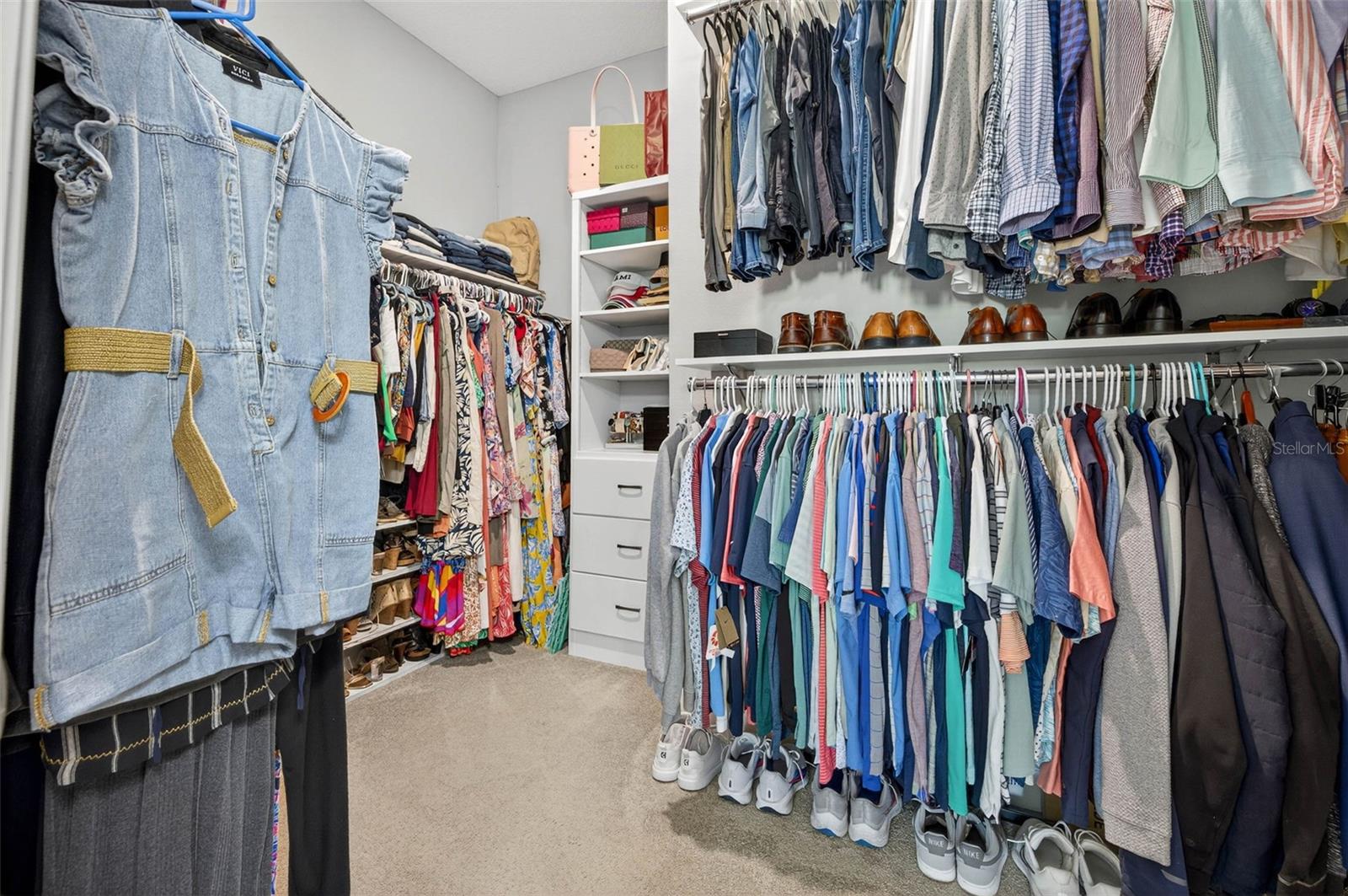 Image 20 of 41 For 10522 Cardera Drive