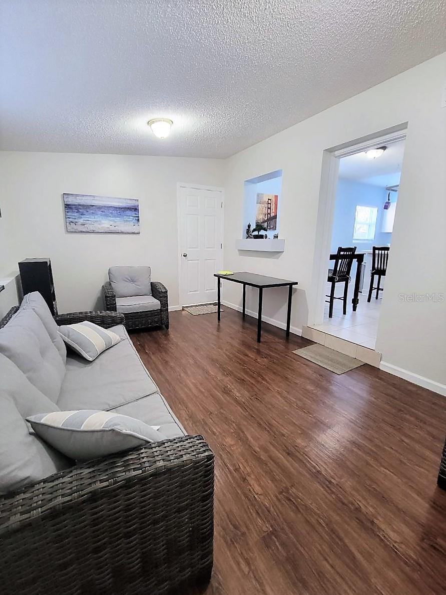 Image 21 of 31 For 513 Firefly Lane