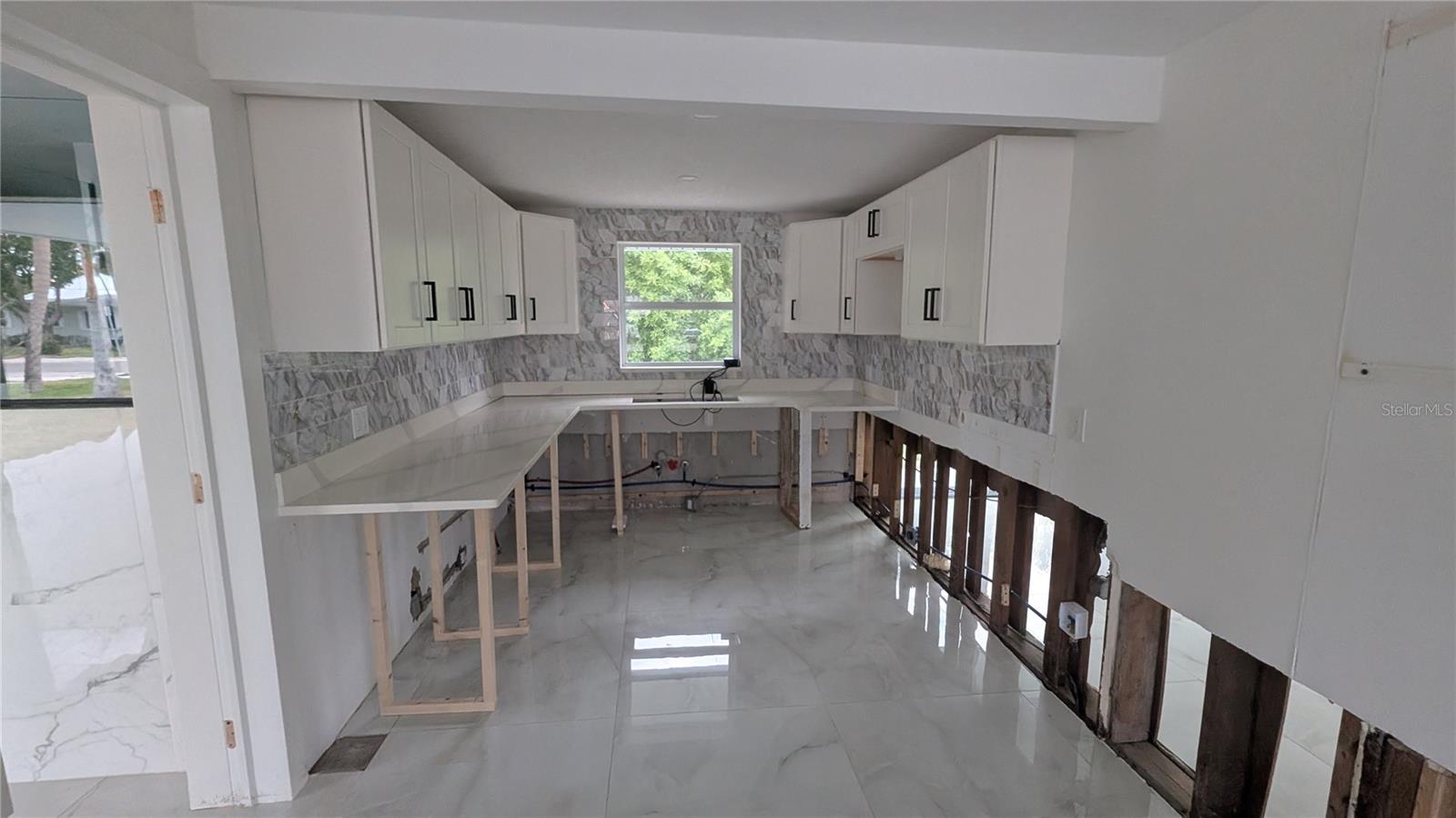 Image 3 of 18 For 214 85th Street