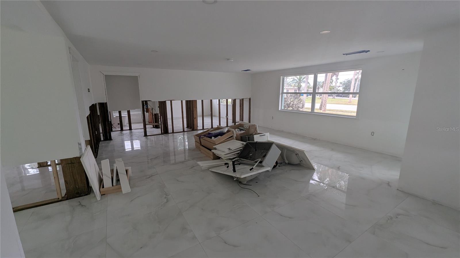 Image 5 of 18 For 214 85th Street