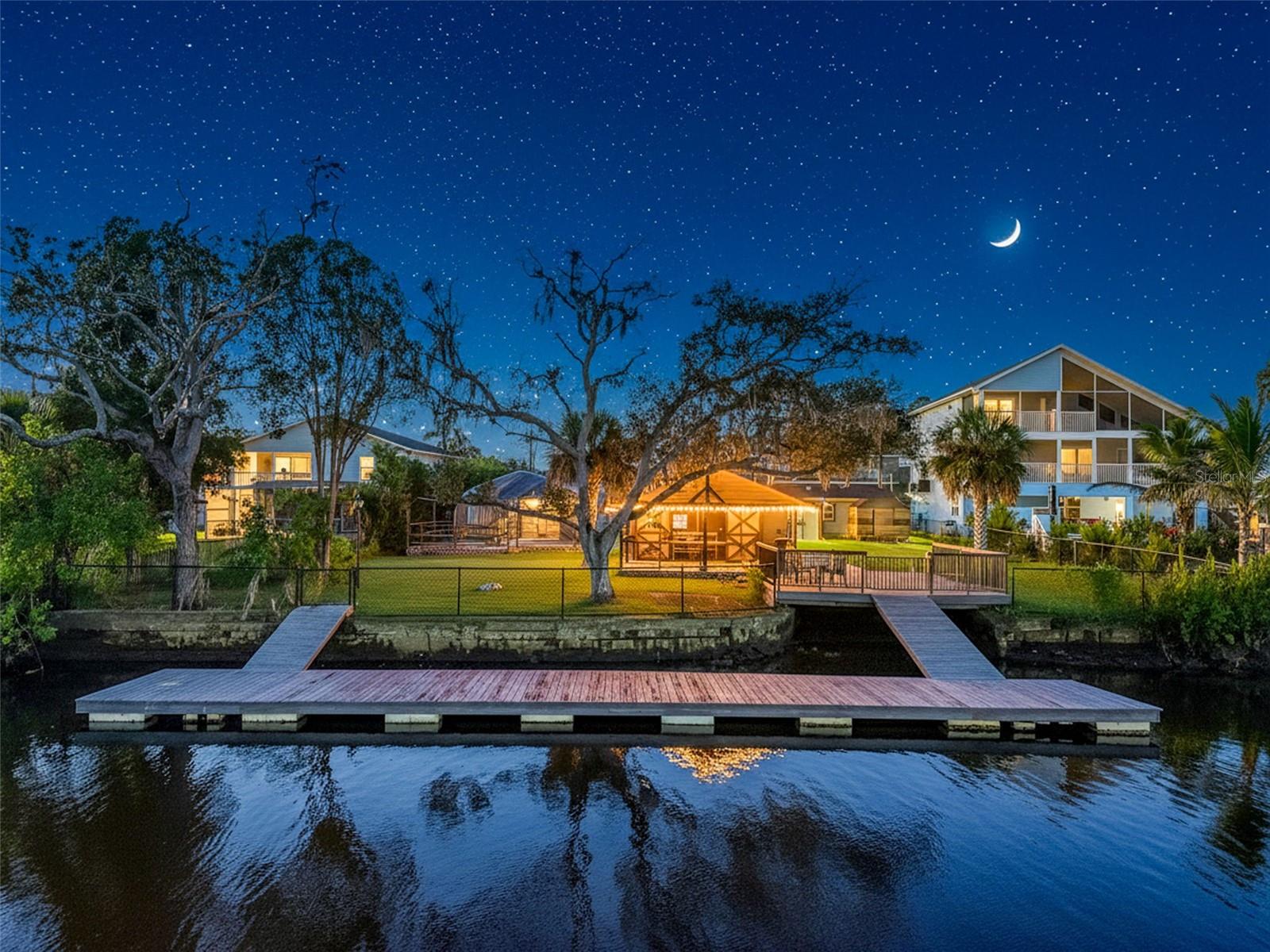 Image 2 of 100 For 5560 Frances Avenue