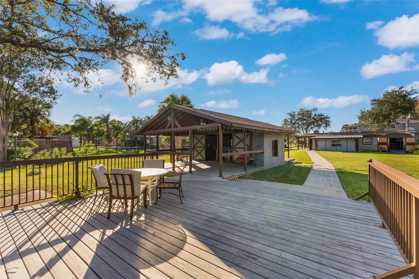 Image 79 of 100 For 5560 Frances Avenue