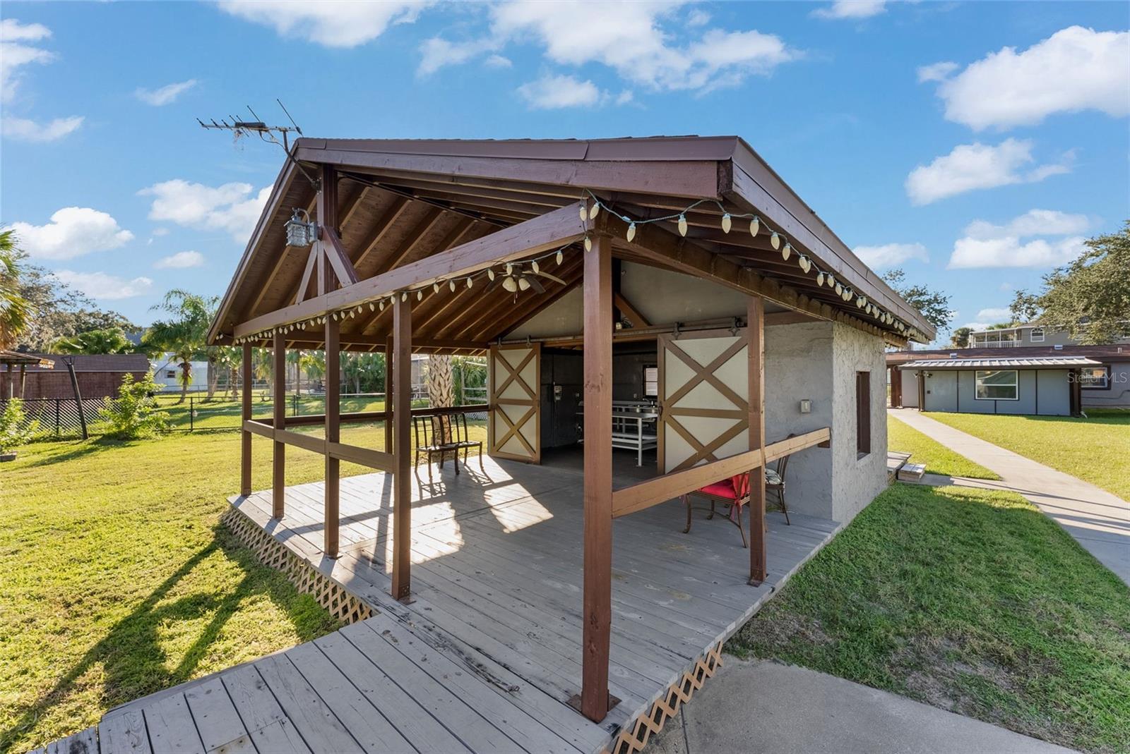 Image 80 of 100 For 5560 Frances Avenue